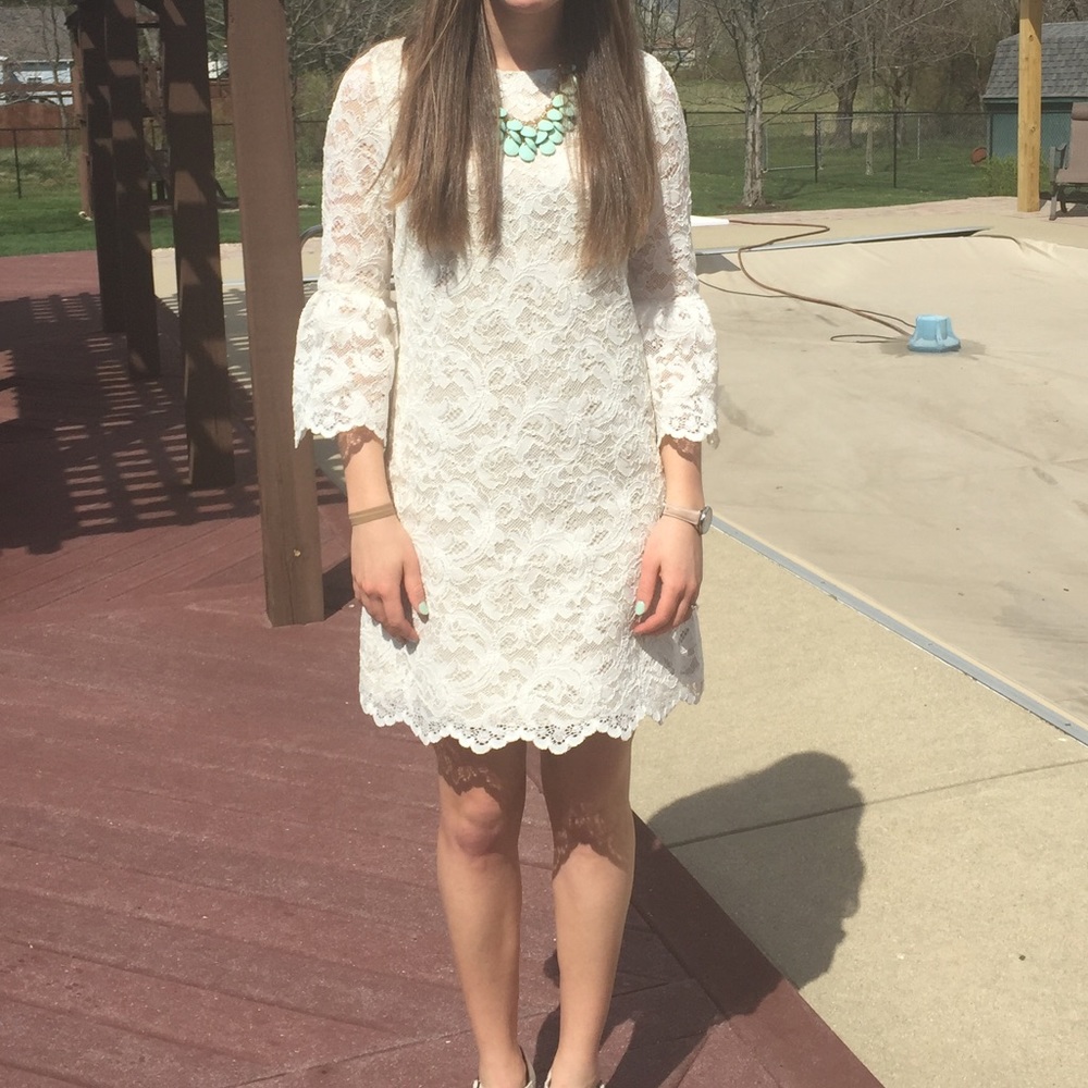 White dress bridal shower / bachelorette party